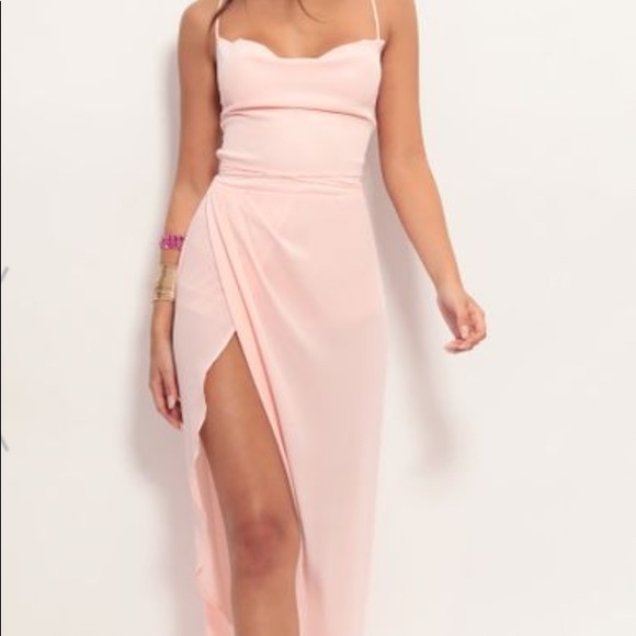 Lucy in the Sky Chiffon Luxe Maxi Dress in Peach - Picture 2 of 5